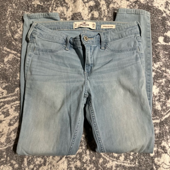 Hollister jeans - Picture 3 of 4